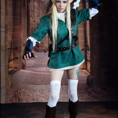 Cute Blondie Plays Link Cosplay