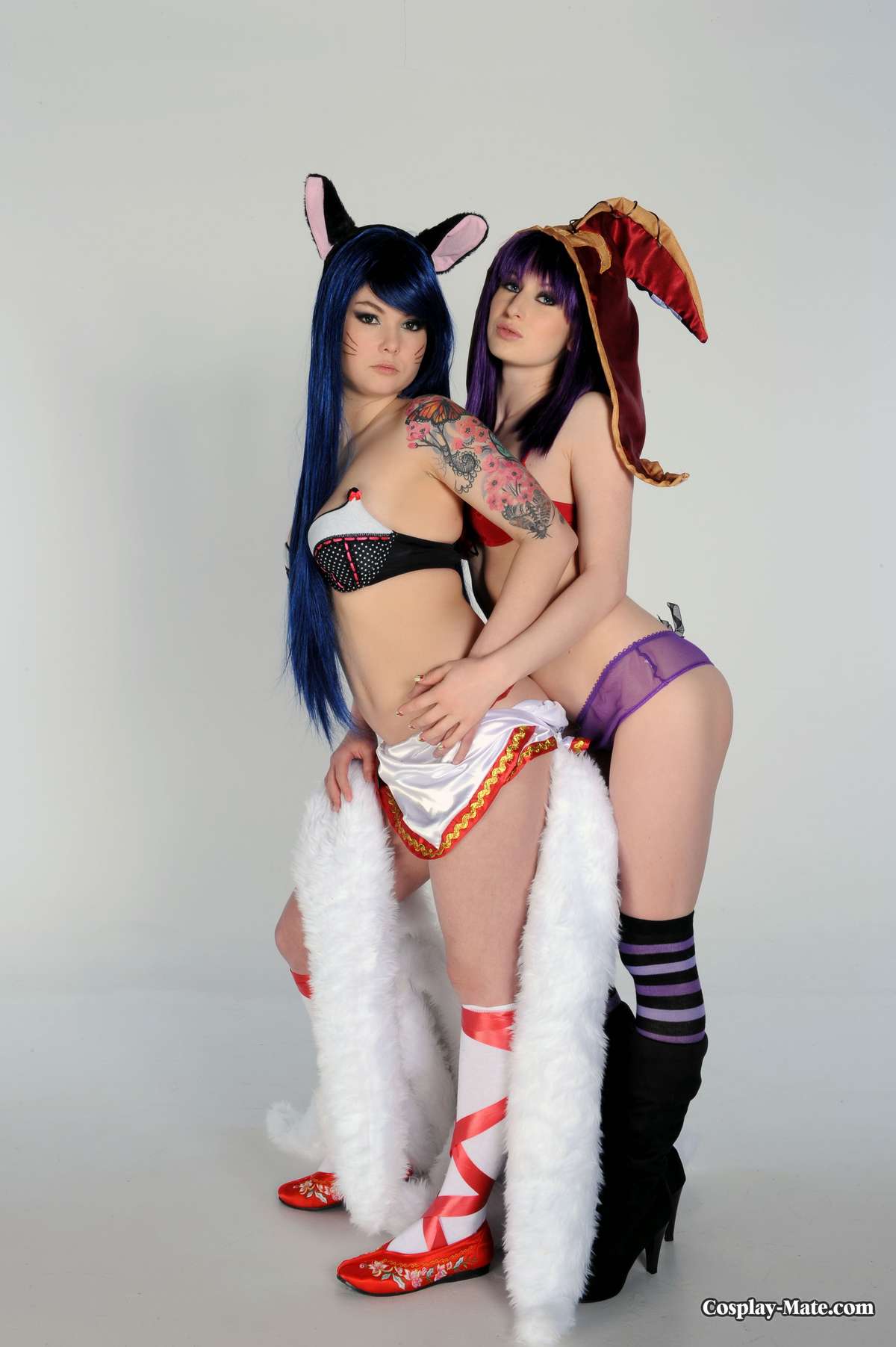 Ahri and Lulu Legends Cosplay for Cosplay Mate - Cherry Nudes.