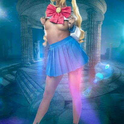 Chloe Temple Sailor Moon VR Cosplay X
