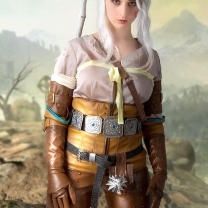 Miette in Elder Blood Ciri at Cosplay Erotica