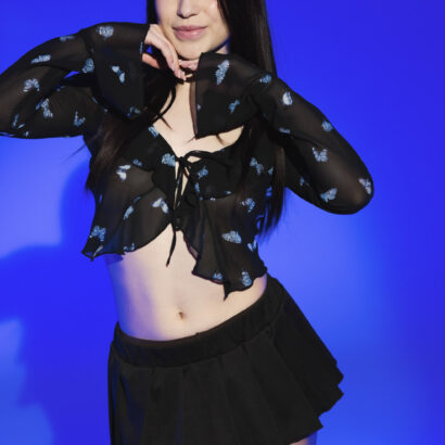 Wikki Kee in Shooting In The Studio at Watch4Beauty