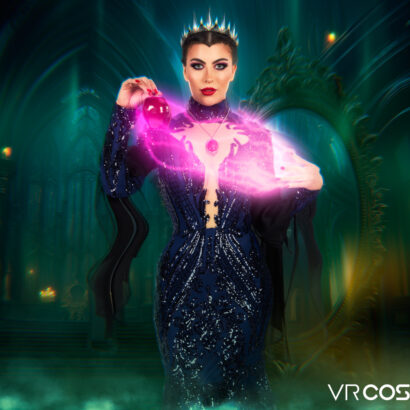 Gal Ritchie in Snow White And The Evil Queen A XXX Parody at VR Cosplay X