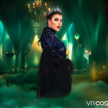 Gal Ritchie in Snow White And The Evil Queen A XXX Parody at VR Cosplay X