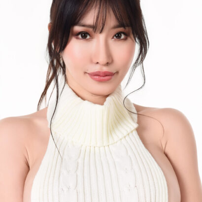 Reina Ohara in Virgin Slayer at IStripper