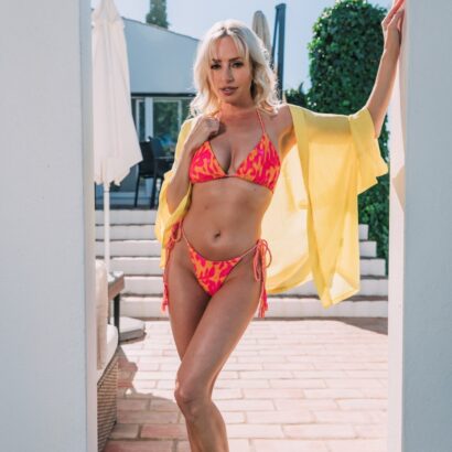 Holly Gibbons in Beautifully Bright Passage at Hayleys Secrets