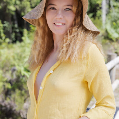 Erika Fox in Outside at Femjoy