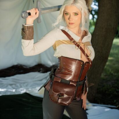 Gia Ohmy in The Witcher XXX A Porn Parody at Cosplay Ground
