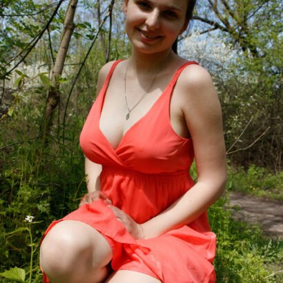 Zlata Kadivka in Postpartum Picnic 1 at Zishy