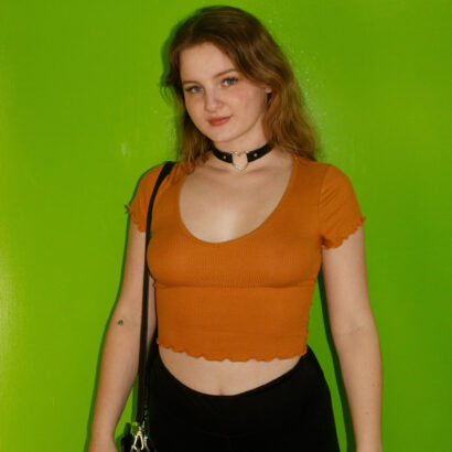 Eliza Eves in Baby Broccoli at Zishy