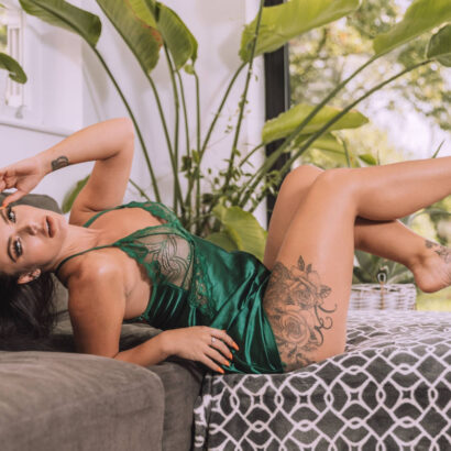 Sophie Marie in Emerald Beauty at Hayleys Secrets