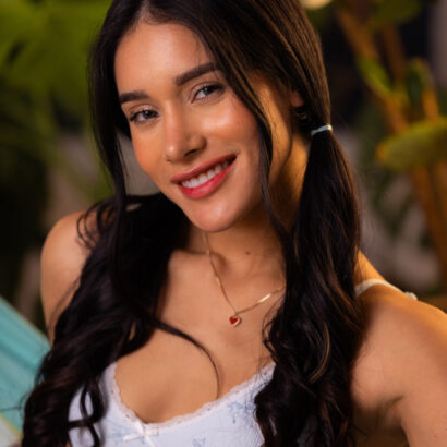 Carolina Guerrero in Hammock at Femjoy