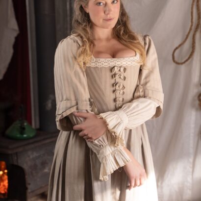 River Lynn in Wuthering Heights XXX at Cosplay Ground