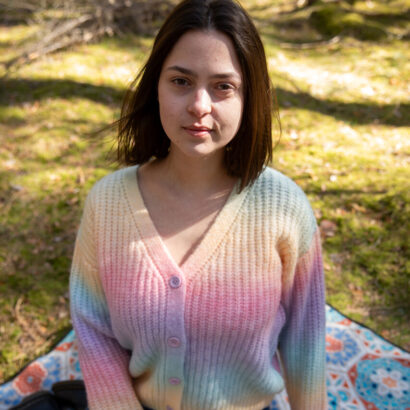 Yade in Natural Outside at Ersties