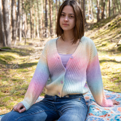 Yade in Natural Outside at Ersties