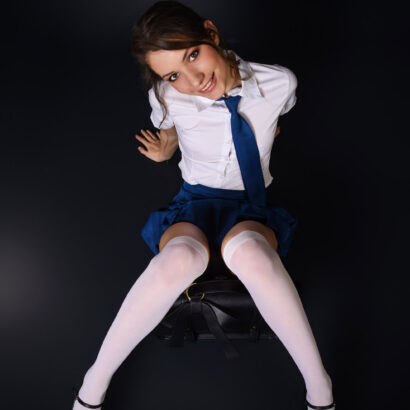 Hareniks in Hot Classroom at IStripper