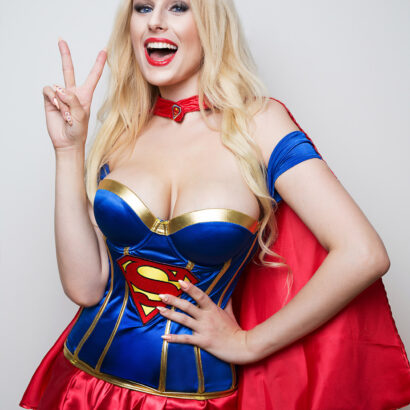 Angel Wicky Supergirl Cosplay