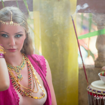 Ella Naked Bohemian Queen
