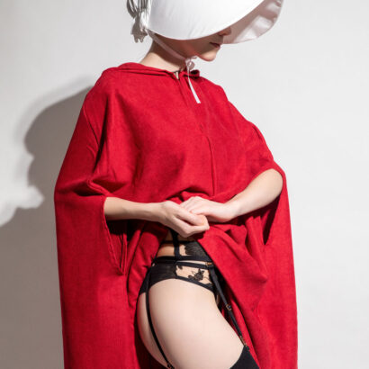 Emily Bloom Handmaids Tale Cosplay