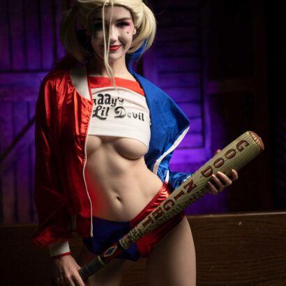 Emily Bloom Harley Quinn Cosplay