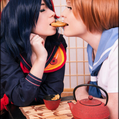 Foxy and Usatame Cosplay Deviants
