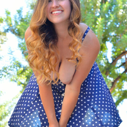 Gianna Busty Dog Walker for FTV Girls