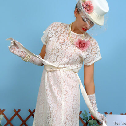 Hayley Marie Tease Cakes Pinup