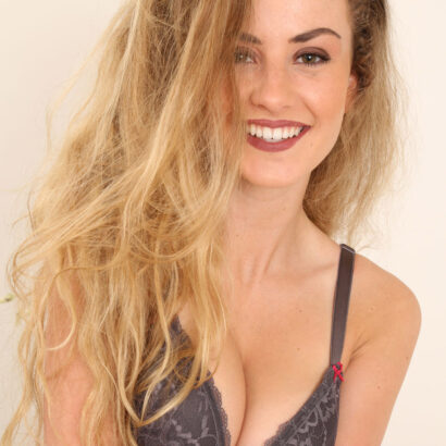 Holly Jade Hot Date for Only Tease