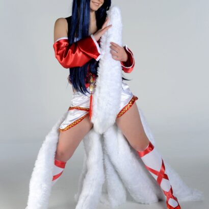 Kasey Olsen Plays Ahri from League of Legend