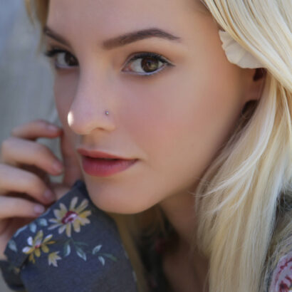Kira W Stunning and Tied Up
