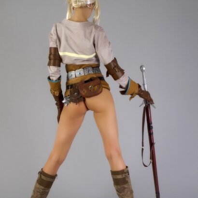 Leyla Ciri Cosplay Erotica