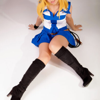 Lucy Fairy Tail Cosplay