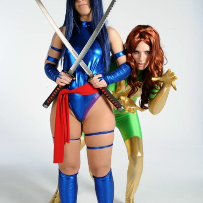 Psylocke and Phoenix Cosplay