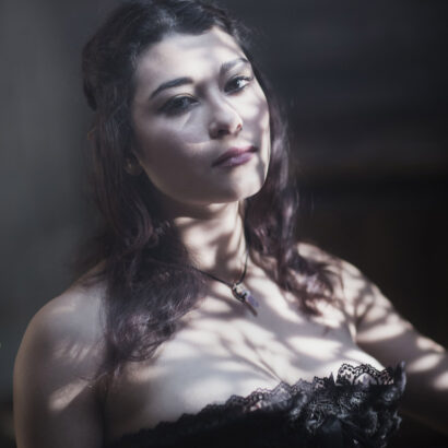 Raven of Zeng is Stealth for Bare Maidens