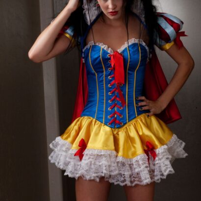 Reanna Mae Snow White