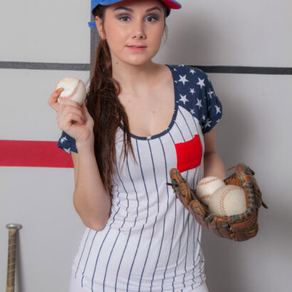 Scarlett Jo Baseball Star for Cosmid