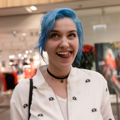 Skye Blue Hot Girl In The Mall Zishy