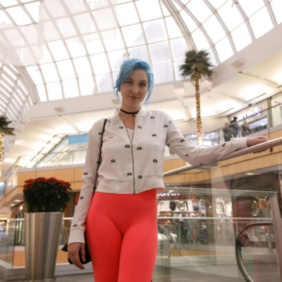 Skye Blue Hot Girl In The Mall Zishy