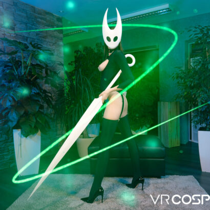 Stacy Cruz Hollow Knight Hornet VR Cosplay X