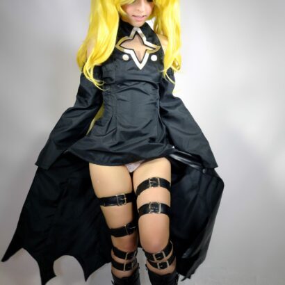 Yami Chan Golden Darkness Nudes