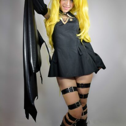Yami Chan Golden Darkness Nudes