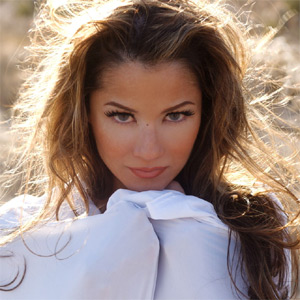 Alley Baggett Wind