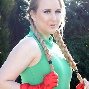 Anna Darling Cammy Cosplay