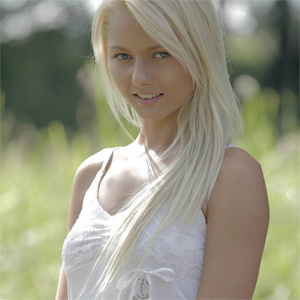 Anneli Miss Perfect
