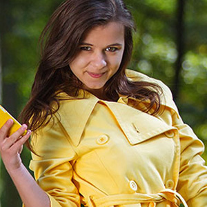 Audrey Park Day Fame Girl