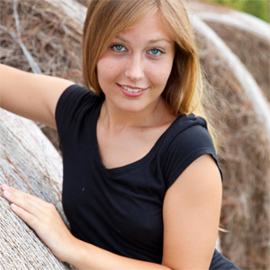 Breen Cutie In The Woods
