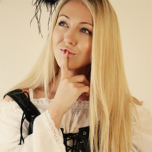 Brooke Marks Pirate Cosplay