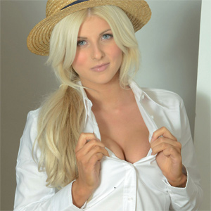 Courtney Tugwell Sexy Student