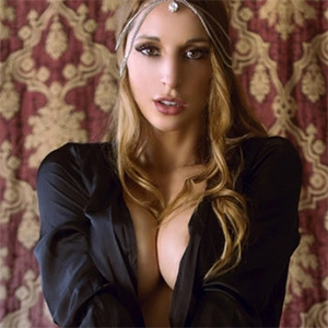Courtney Shane Sexy Princess Cosplay