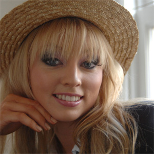 Elle Parker New Student