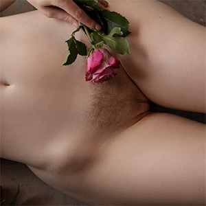 Erna O’Hara Has A Nice Hairy Pussy
